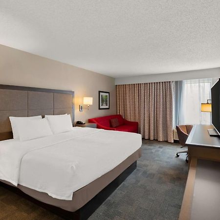 Hampton Inn Lancaster Buitenkant foto