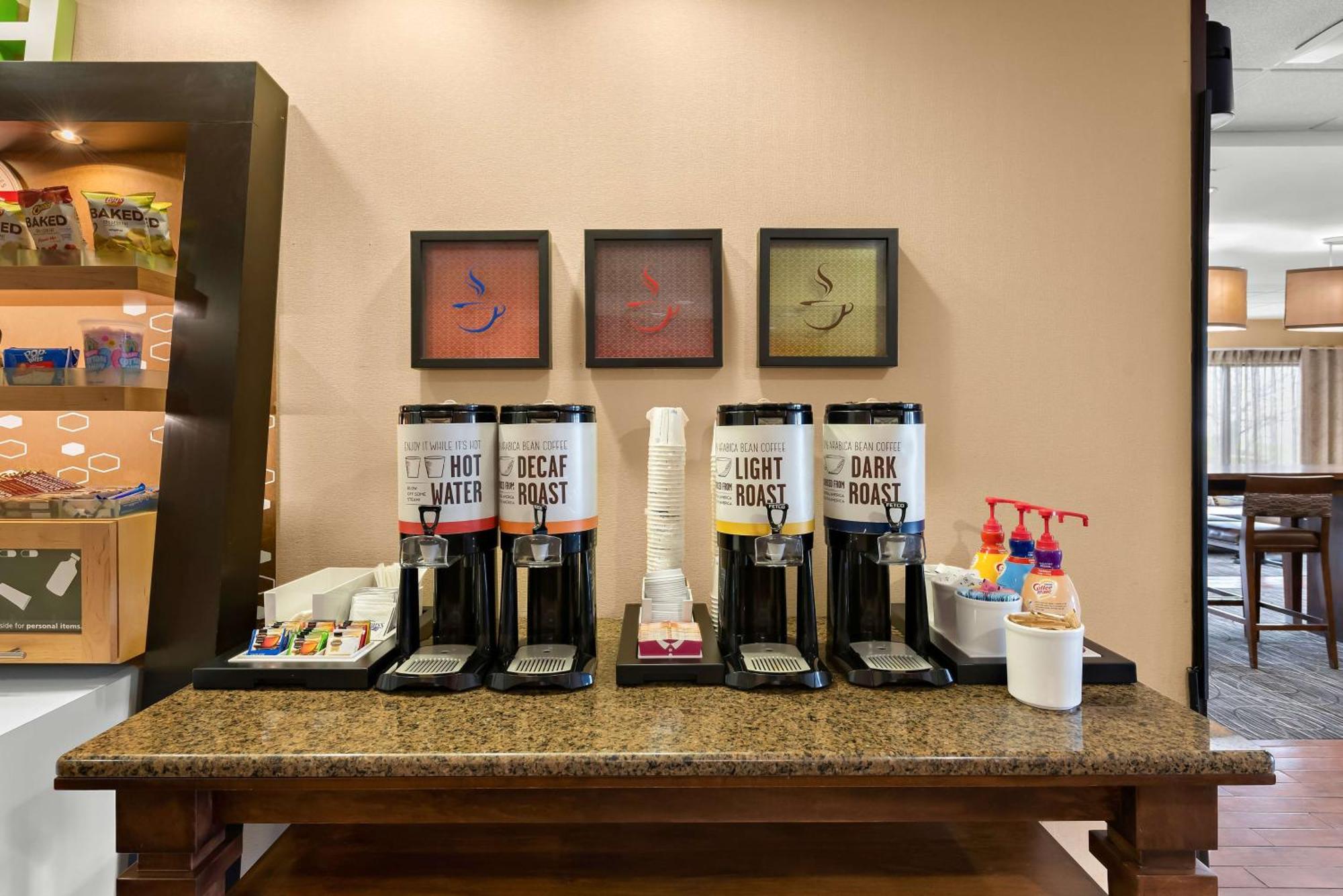 Hampton Inn Lancaster Buitenkant foto